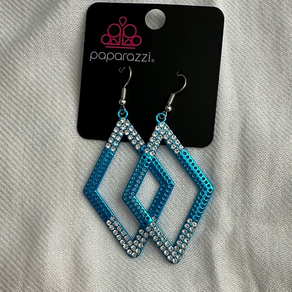 Paparazzi Turquoise and Silver Diamond Earrings